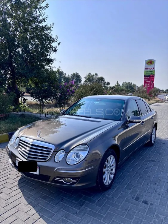 Mercedes Benz E Class 2007 for Sale in Peshawar Mercedes Benz E Class 2007 for Sale in Peshawar Image-2