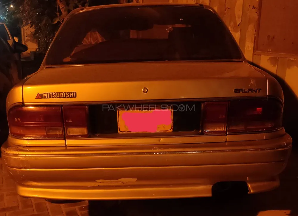 Mitsubishi Galant 1993 for Sale in Hyderabad Image-1