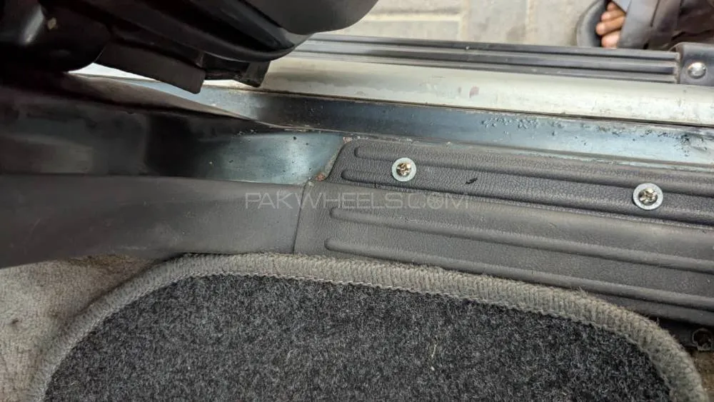 Mitsubishi Pajero 1995 for Sale in Lahore Mitsubishi Pajero 1995 for Sale in Lahore Image-10