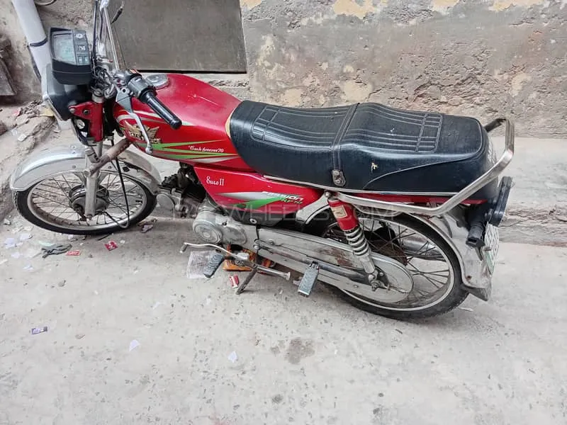 Road Prince 70 Passion Plus 2016 for Sale Road Prince 70 Passion Plus 2016 for Sale Image-3