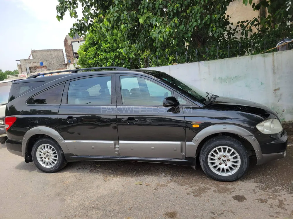 SsangYong Stavic 2007 for Sale in Faisalabad SsangYong Stavic 2007 for Sale in Faisalabad Image-3