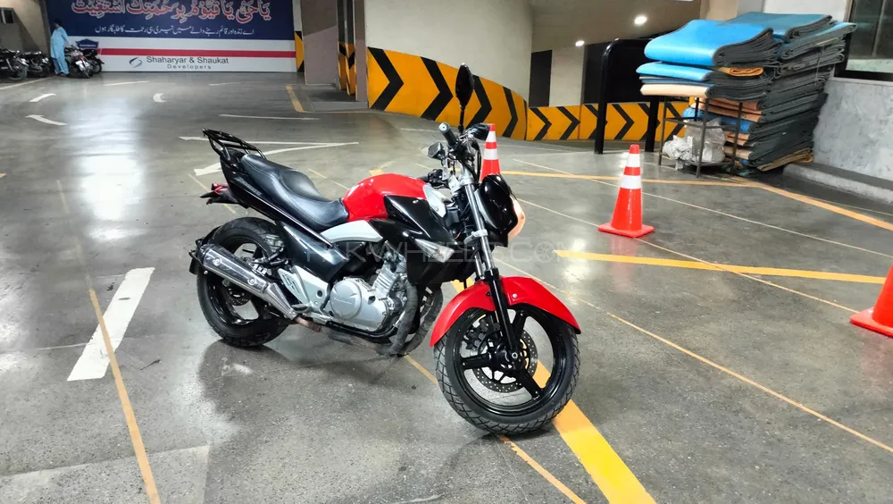 Suzuki Inazuma 2013 for Sale Image-1