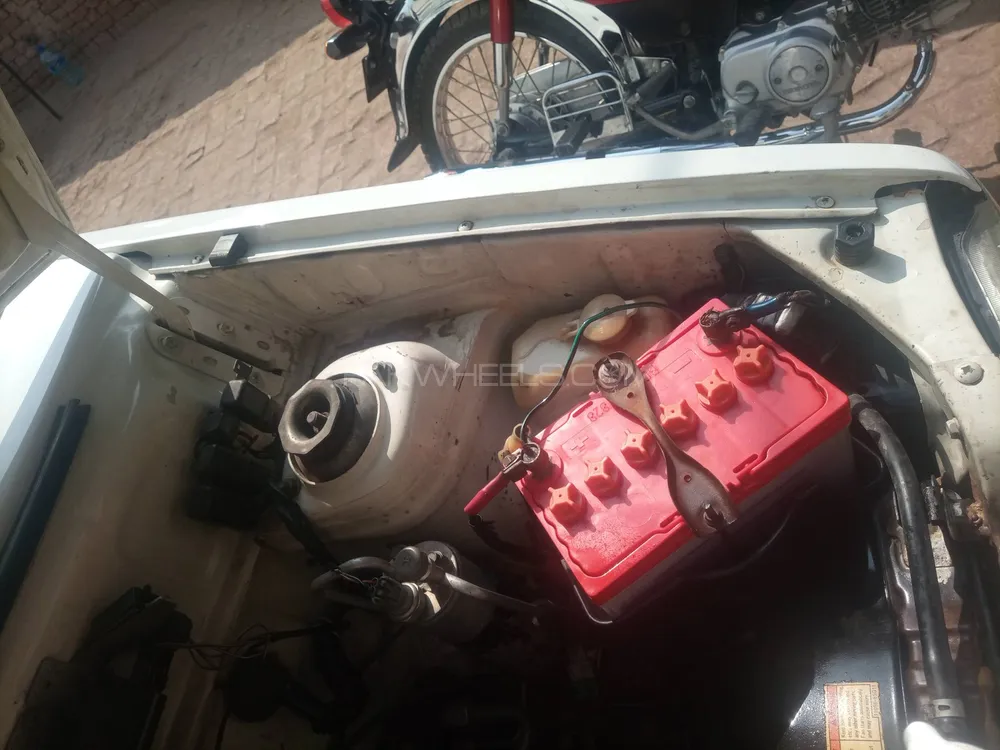 Suzuki Mehran 2017 for Sale in Rahim Yar Khan Suzuki Mehran 2017 for Sale in Rahim Yar Khan Image-2