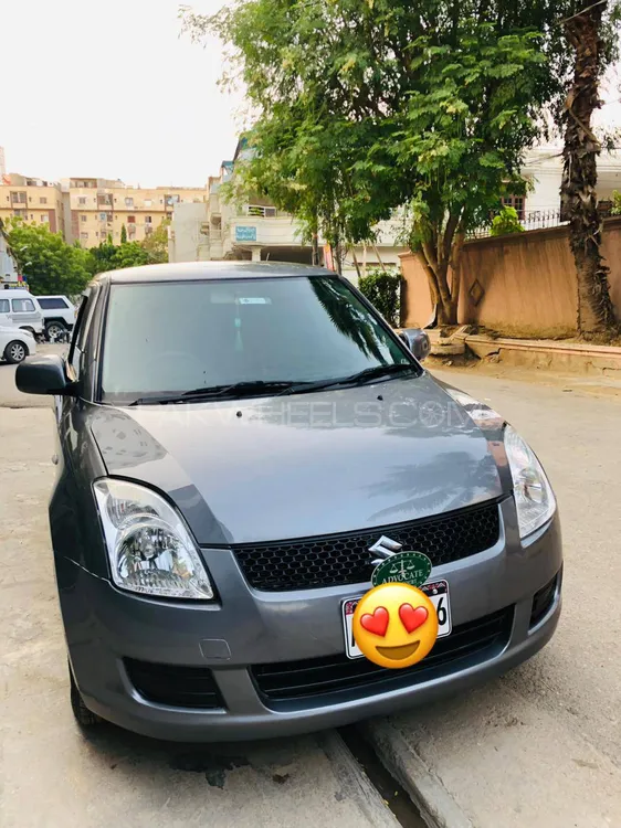 Suzuki Swift 2013 for Sale in Karachi Image-1