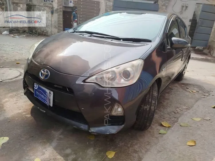 ٹویوٹا اکوا 2014 for Sale in لاہور ٹویوٹا اکوا 2014 for Sale in لاہور Image-3