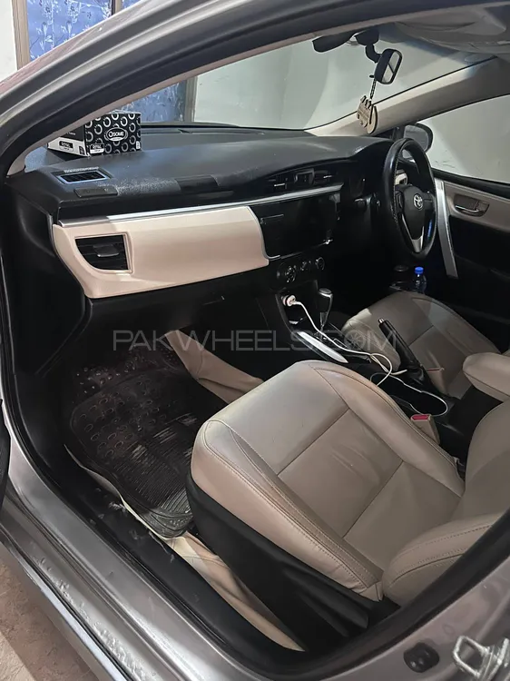 Toyota Corolla 2016 for Sale in Bhakkar Toyota Corolla 2016 for Sale in Bhakkar Image-9