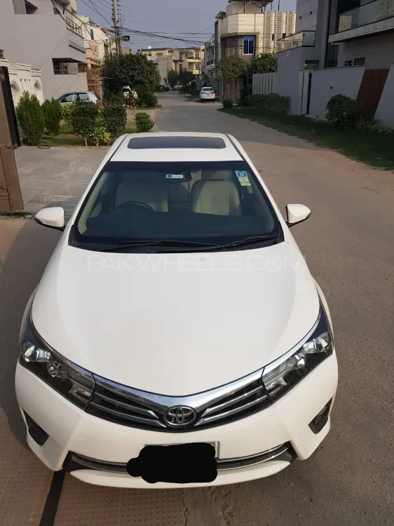 Toyota Corolla 2016 for Sale in Multan Image-1