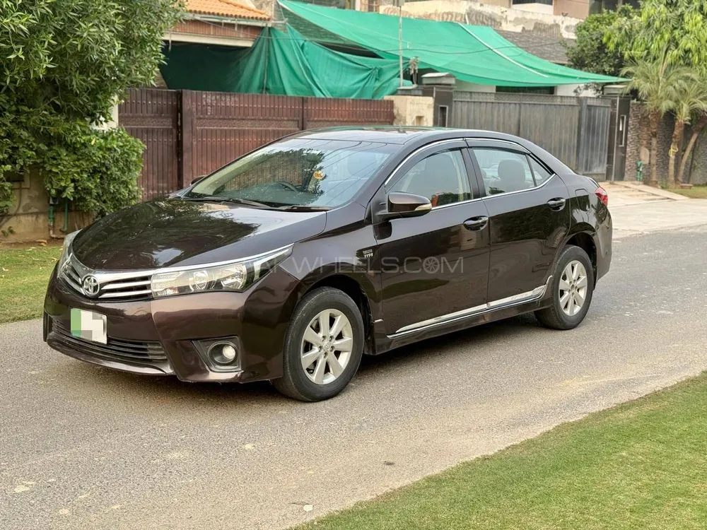 ٹویوٹا کرولا 2017 for Sale in لاہور Image-1