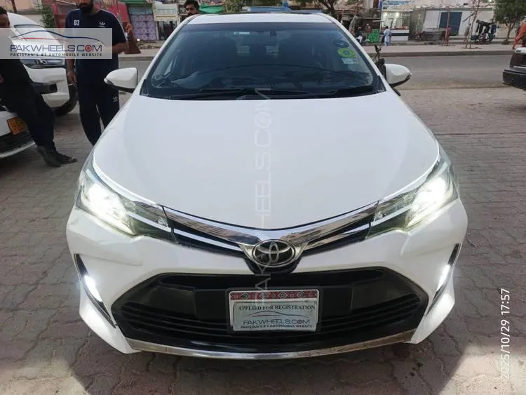 Toyota Corolla 2019 for Sale in Karachi Image-1