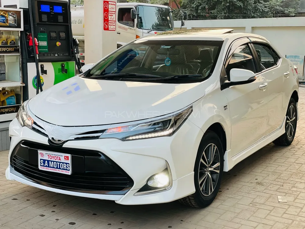 Toyota Corolla 2020 for Sale in Gujranwala Toyota Corolla 2020 for Sale in Gujranwala Image-3