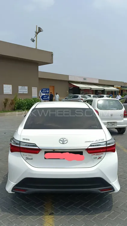 Toyota Corolla 2021 for Sale in Abbottabad Toyota Corolla 2021 for Sale in Abbottabad Image-4