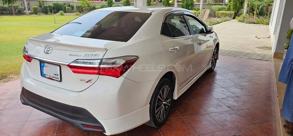 Toyota Corolla 2022 for Sale in Multan Toyota Corolla 2022 for Sale in Multan Image-11