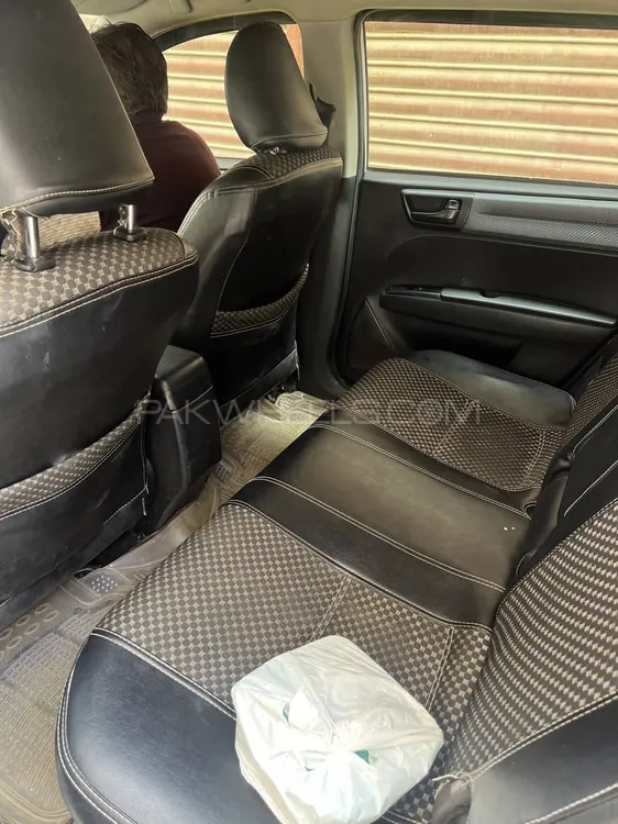 Toyota Corolla Fielder 2014 for Sale in Karachi Toyota Corolla Fielder 2014 for Sale in Karachi Image-3