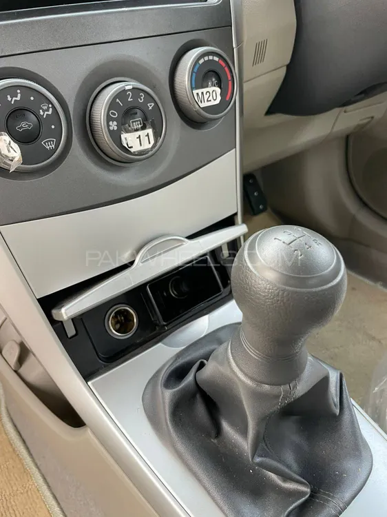Toyota Corolla 2013 for Sale in Gujranwala Toyota Corolla 2013 for Sale in Gujranwala Image-17
