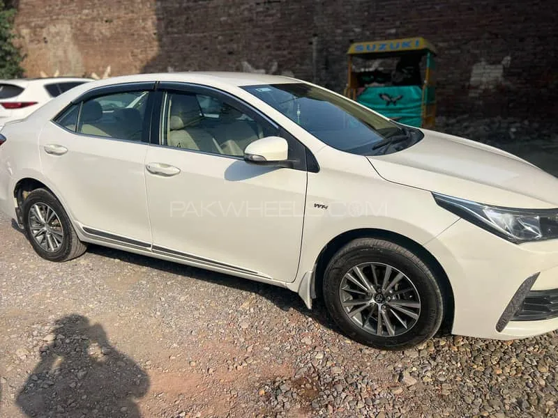 Toyota Corolla 2018 for Sale in Gujrat Toyota Corolla 2018 for Sale in Gujrat Image-8