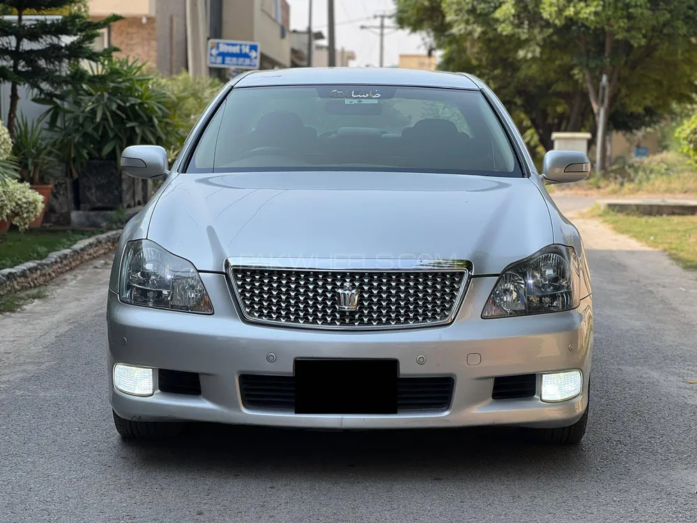 Toyota Crown 2007 for Sale in Islamabad Image-1