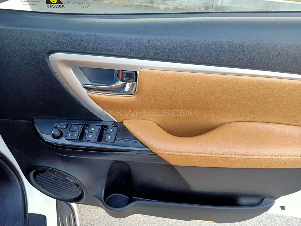 Toyota Fortuner 2021 for Sale in Multan Image-1