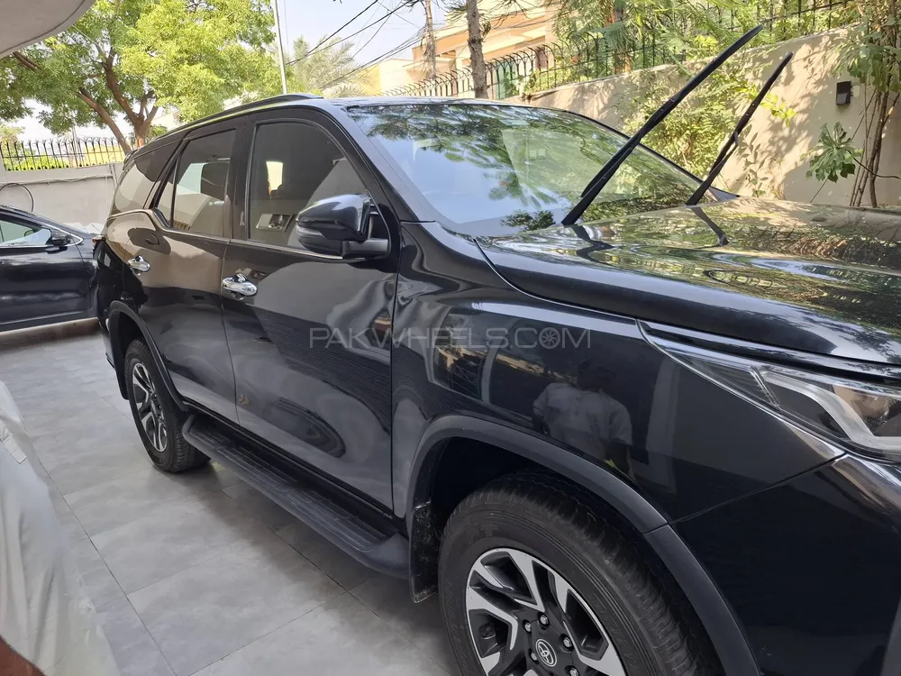 Toyota Fortuner 2023 for Sale in Karachi Toyota Fortuner 2023 for Sale in Karachi Image-1