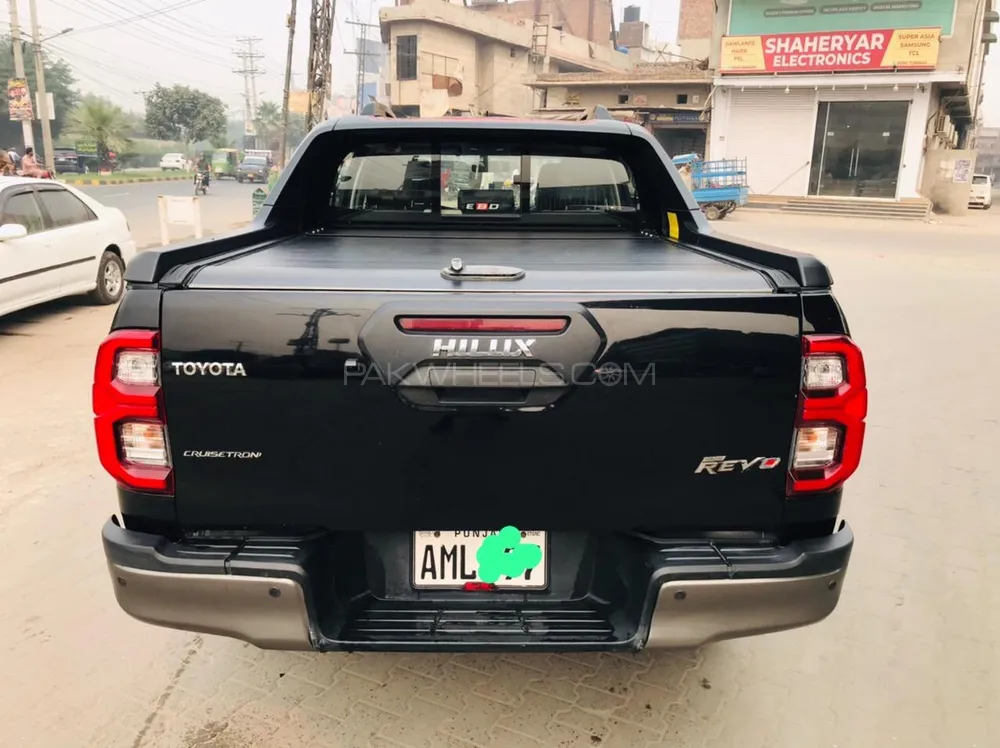 Toyota Hilux 2022 for Sale in Faisalabad Toyota Hilux 2022 for Sale in Faisalabad Image-7