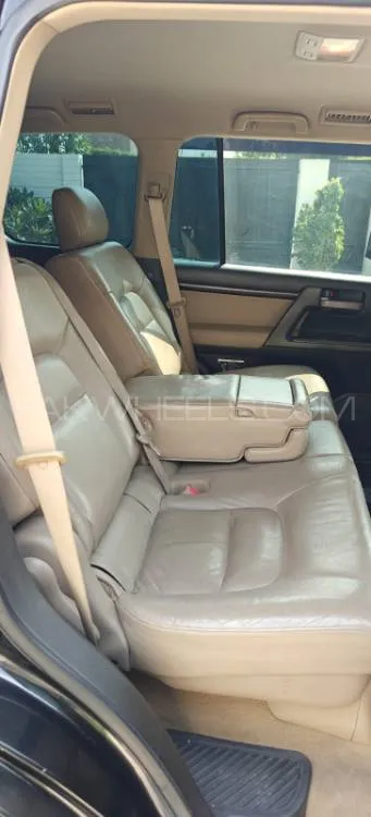 Toyota Land Cruiser 2008 for Sale in Karachi Toyota Land Cruiser 2008 for Sale in Karachi Image-4