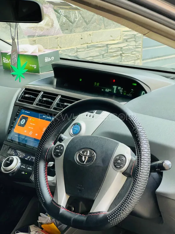 Toyota Prius Alpha 2011 for Sale in Peshawar Toyota Prius Alpha 2011 for Sale in Peshawar Image-11