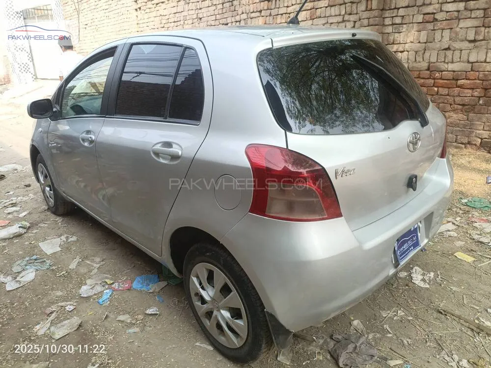Toyota Vitz 2005 for Sale in Multan Toyota Vitz 2005 for Sale in Multan Image-5
