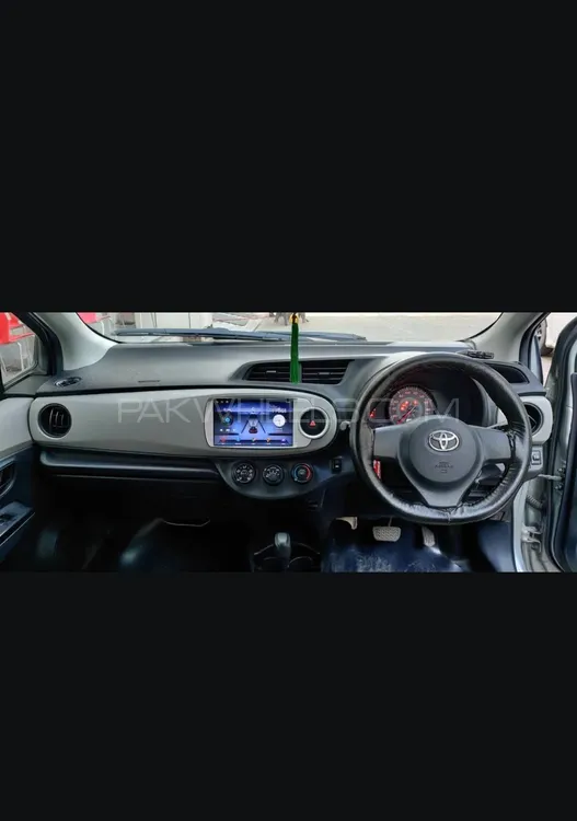 Toyota Vitz 2011 for Sale in Sahiwal Toyota Vitz 2011 for Sale in Sahiwal Image-4