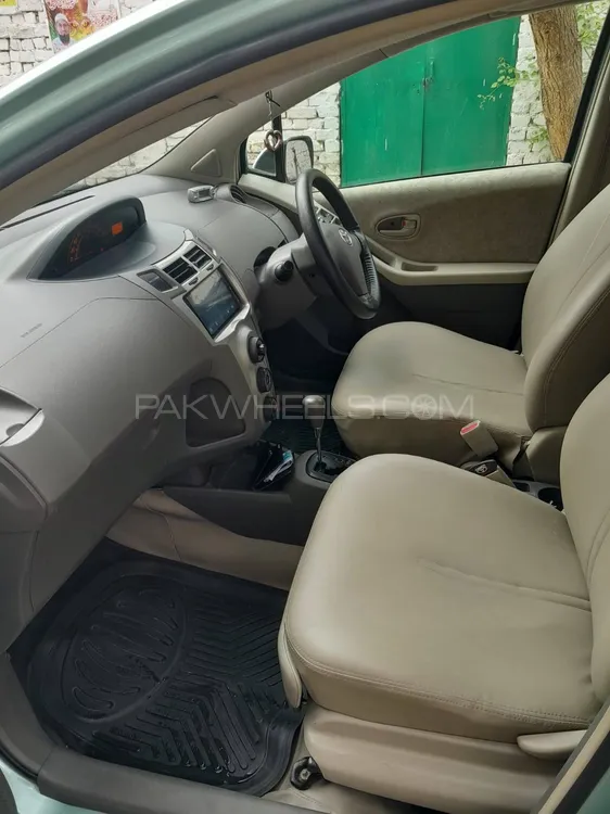 Toyota Vitz 2013 for Sale in Sialkot Toyota Vitz 2013 for Sale in Sialkot Image-19