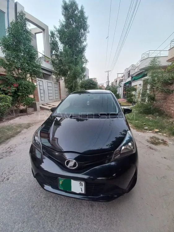 Toyota Vitz 2015 for Sale in Multan Toyota Vitz 2015 for Sale in Multan Image-1