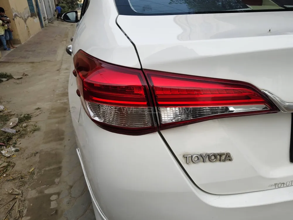 Toyota Yaris Sedan 2020 for Sale in Lahore Toyota Yaris Sedan 2020 for Sale in Lahore Image-7