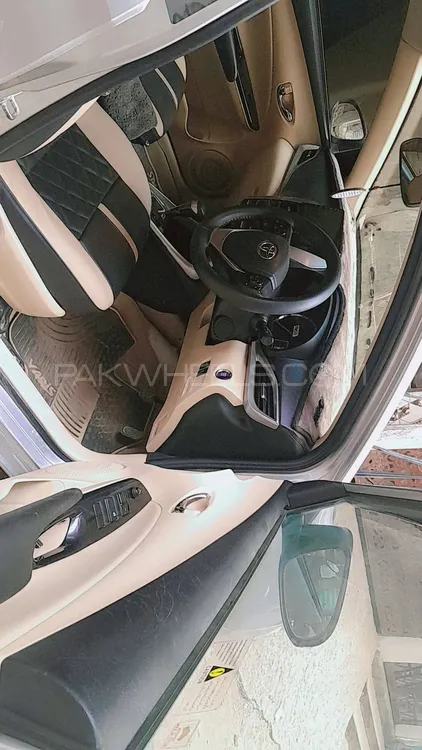 Toyota Yaris Sedan 2020 for Sale in Karachi Toyota Yaris Sedan 2020 for Sale in Karachi Image-5