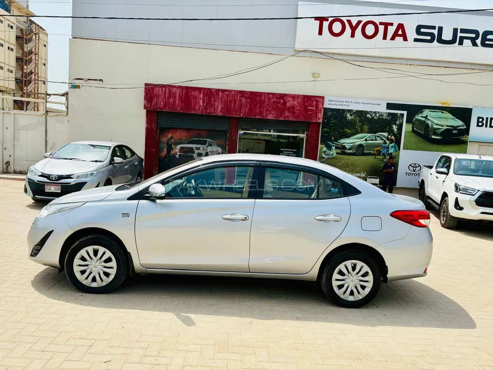 Toyota Yaris Sedan 2021 for Sale in Karachi Toyota Yaris Sedan 2021 for Sale in Karachi Image-2