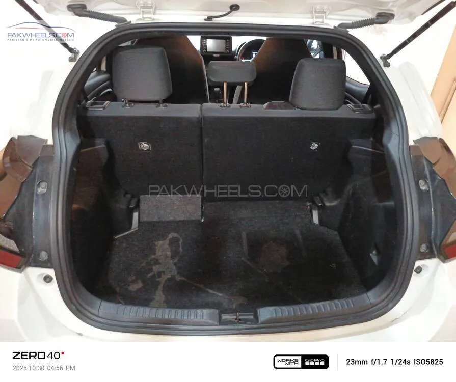 ٹویوٹا یارس ہیچ بیک 2021 for Sale in کراچی ٹویوٹا یارس ہیچ بیک 2021 for Sale in کراچی Image-8