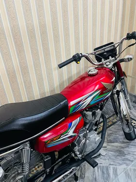 Honda CG 125 2023