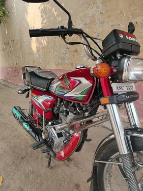 Honda CG 125 2023