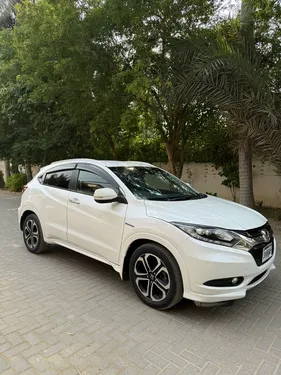 Honda Vezel Hybrid Z 2015