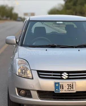 Suzuki Swift DLX 1.3 2012