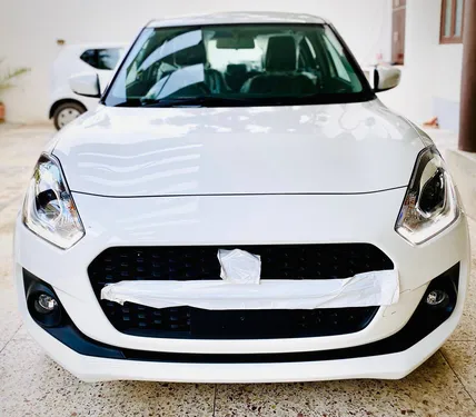 Suzuki Swift GLX CVT 2025