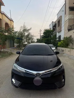 Toyota Corolla Altis Grande CVT-i 1.8 2019