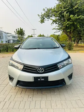 Toyota Corolla GLi 1.3 VVTi 2015