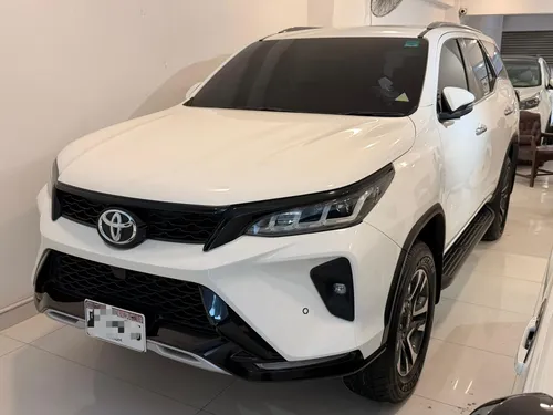 Toyota Fortuner Legender  2023