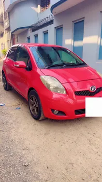Toyota Vitz iLL 1.0 2010