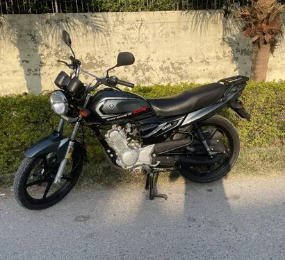 Yamaha YB 125Z-DX 2025
