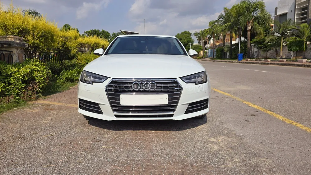 Audi A4 2016 for Sale in Islamabad Image-1
