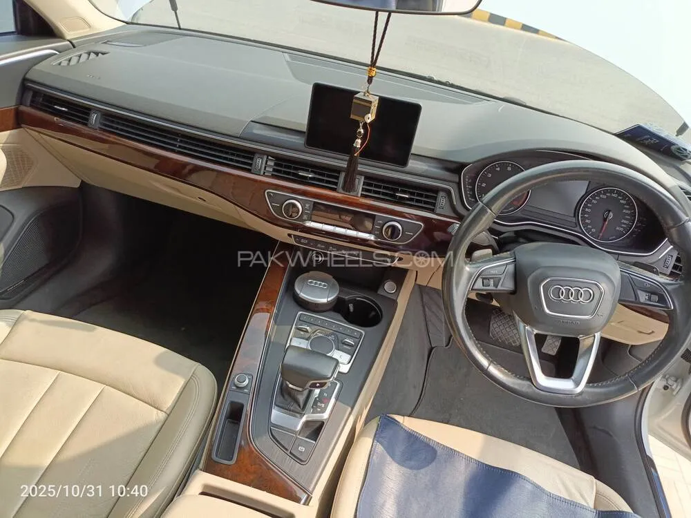 آوڈی اے 4 2017 for Sale in گجرانوالہ آوڈی اے 4 2017 for Sale in گجرانوالہ Image-10