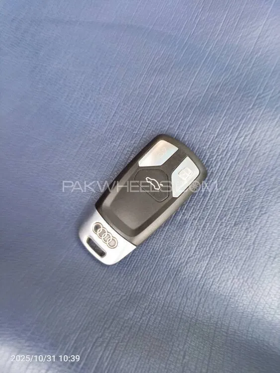 آوڈی اے 4 2017 for Sale in گجرانوالہ آوڈی اے 4 2017 for Sale in گجرانوالہ Image-12