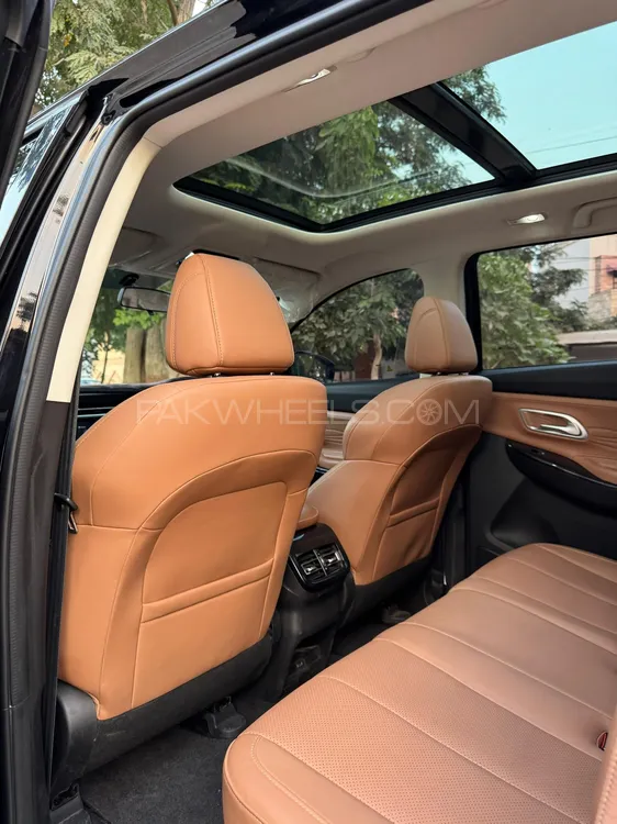 Changan Oshan X7 2025 for Sale in Karachi Changan Oshan X7 2025 for Sale in Karachi Image-8