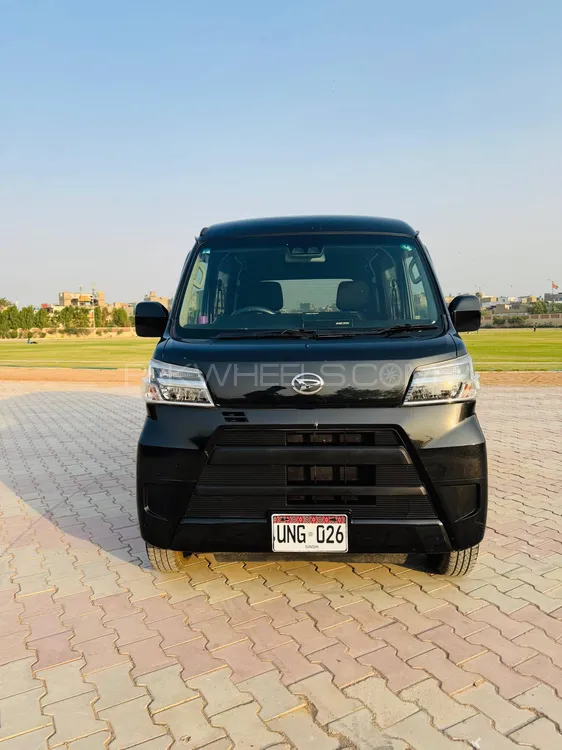 Daihatsu Hijet 2020 for Sale in Karachi Daihatsu Hijet 2020 for Sale in Karachi Image-1