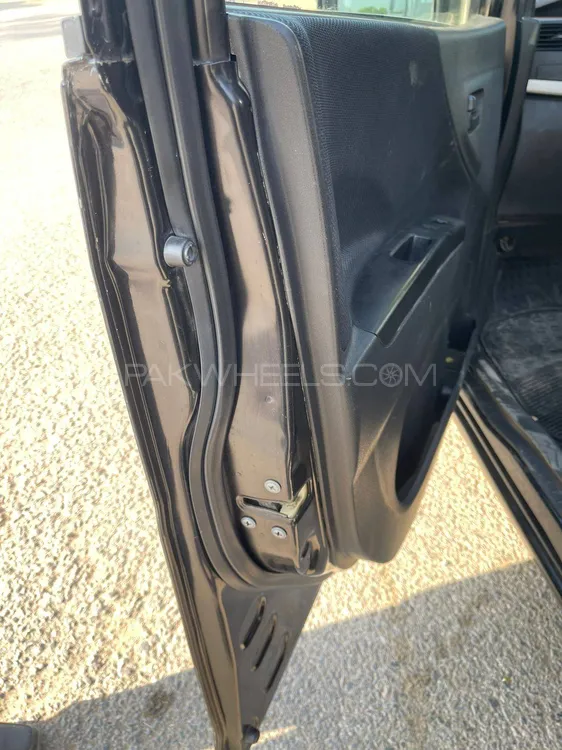 Daihatsu Move 2007 for Sale in Islamabad Daihatsu Move 2007 for Sale in Islamabad Image-12