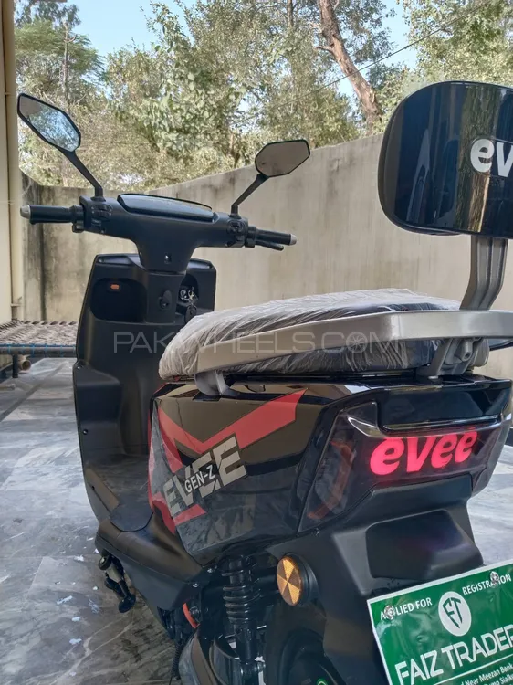 Evee Gen-Z 2025 for Sale Image-1